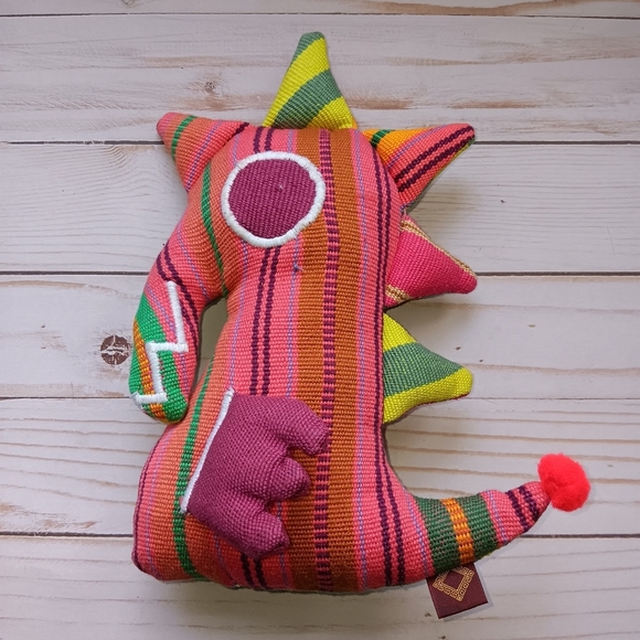 Yabal Handicrafts Seahorse Stuffed Animal 9 3/4" X 7" - Picture 3 of 6